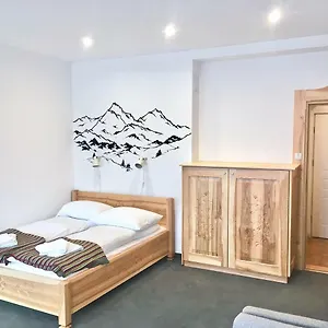  Apartment Krupowki 35